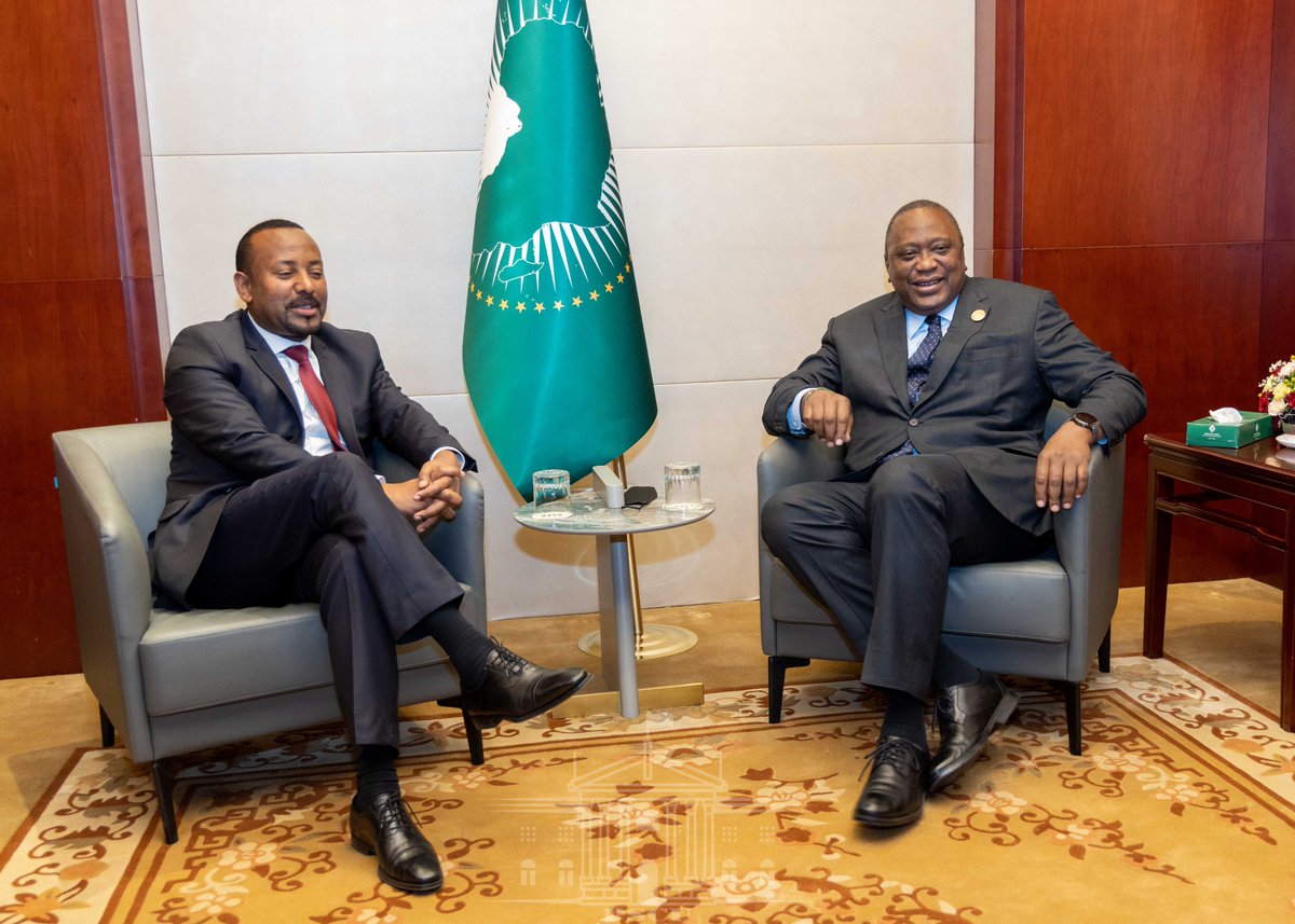 Ethiopia-Kenya: President Uhuru Kenyatta on Sunday held bilateral talks with PM @AbiyAhmedAli on the sidelines of the AU summit. The two discussed a wide array of bilateral & multilateral subjects among them ongoing efforts to end the conflict in Tigray