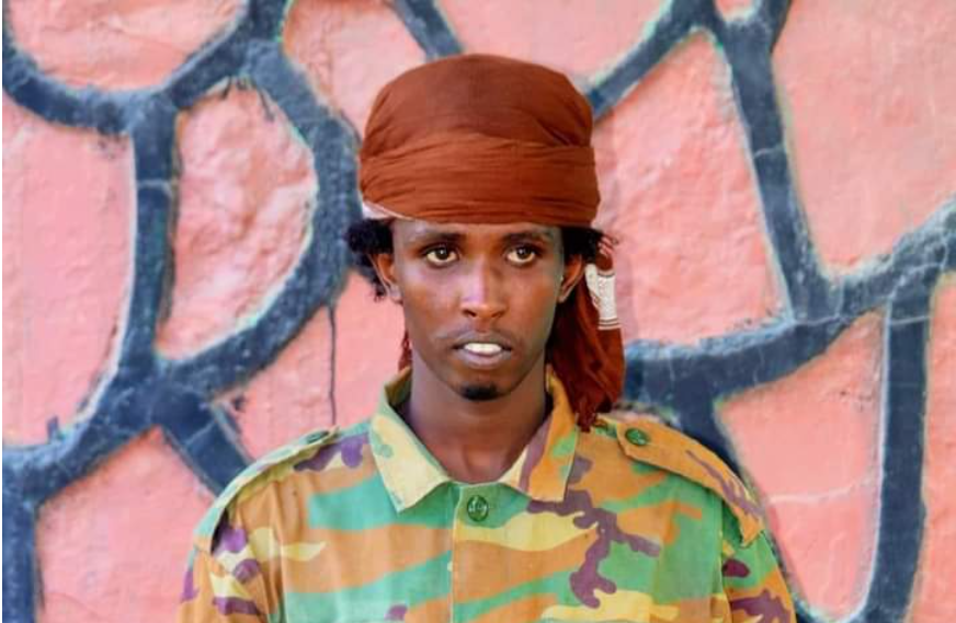 Two Al-Shabaab fighters dressed in military uniforms surrender themselves to the authorities in Bardere, Gedo region after defecting from the militant group to live in peace, they said. Somalia