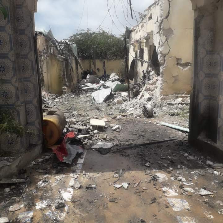 Somalia: A total of 11 people; The mayor of Marka town, his 2 bodyguards and a number of passersby were killed the AlShabaab suicide bombing on Wednesday morning