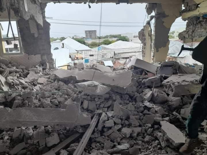 Security forces continue an operation aimed at ending a Villa Rose hotel siege in Mogadishu, Somalia's capital, where they have been battling with al-Shabab militants for the past 12 hours after the popular hotel