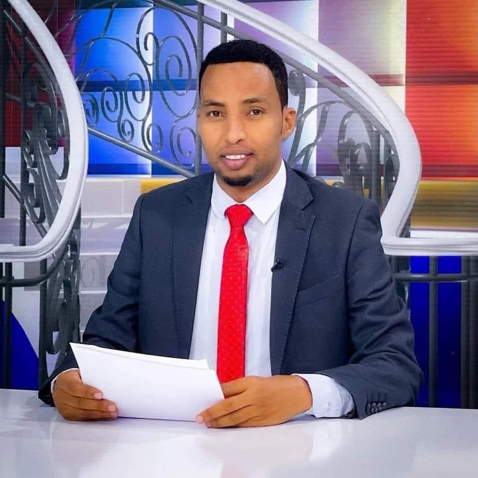 Somali TV journalist killed in al-Shabaab suicide bombing in Mogadishu tonight, police said. Abdifatah Moalim Nur who was the director of Somali Cable Television in Mogadishu was fatally injured in the attack. The local press rights group condemned the killing